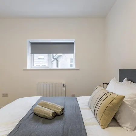 Contractor's Kildare 4 Double Bedrooms דירה Bodenstown